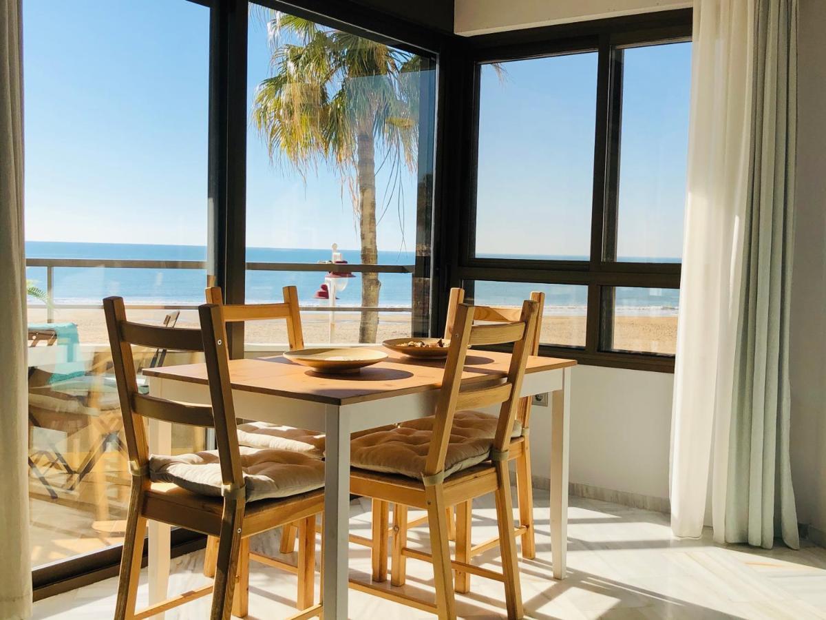 Victoria Sunset Lounge Apartment Cadiz